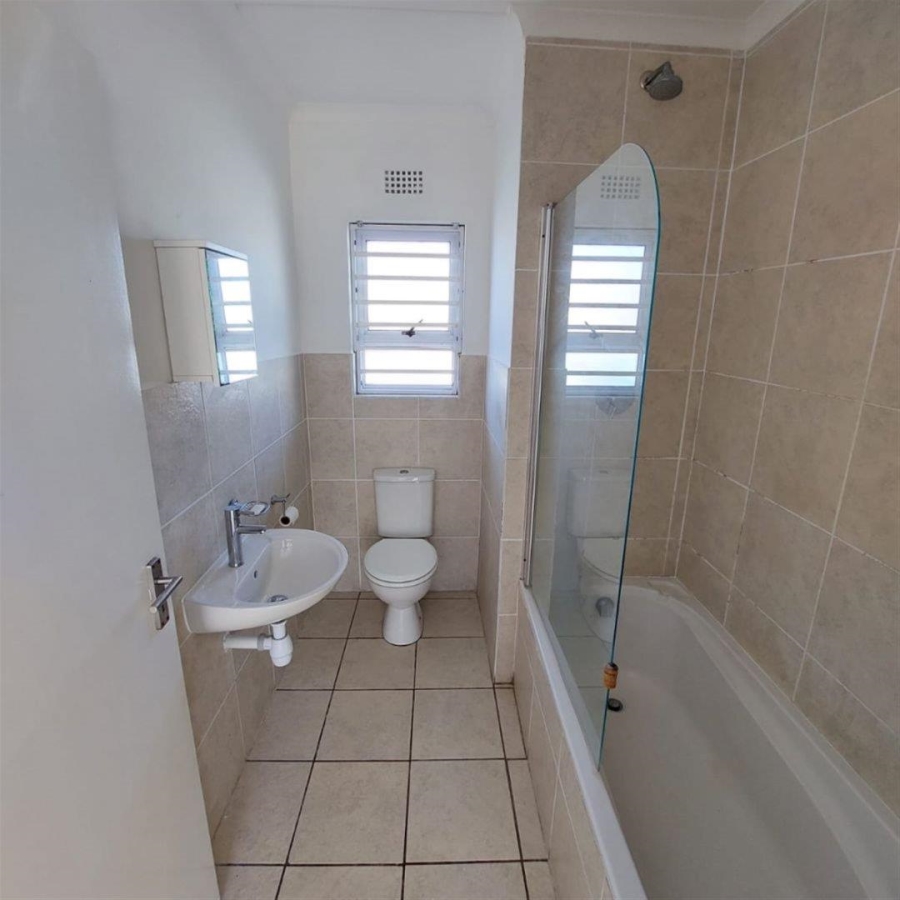 2 Bedroom Property for Sale in Muizenberg Western Cape